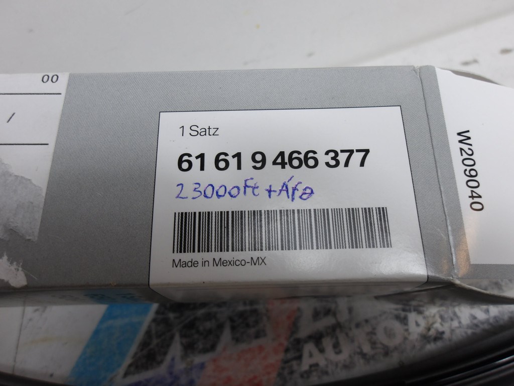 [GYÁRI ÚJ] BMW ELSŐ ABLAKTÖRLŐ LAPÁT | X5 / X6 / X7 | 61 61 9466377 3. kép